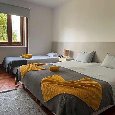 Yellow Hotel
