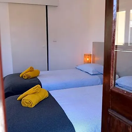 Yellow Aveiro